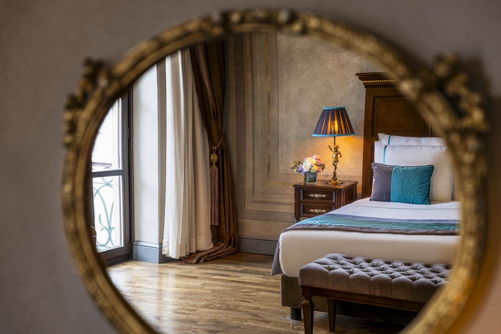 Palazzo Donizetti Istanbul, Tapestry Collection by Hilton 7