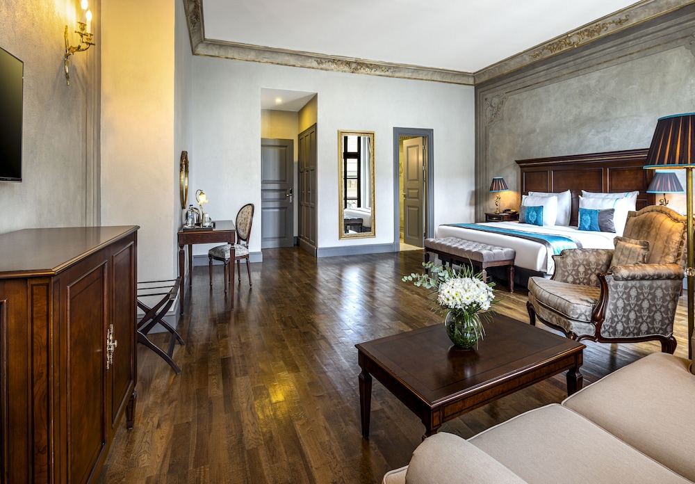 Palazzo Donizetti Istanbul, Tapestry Collection by Hilton 8