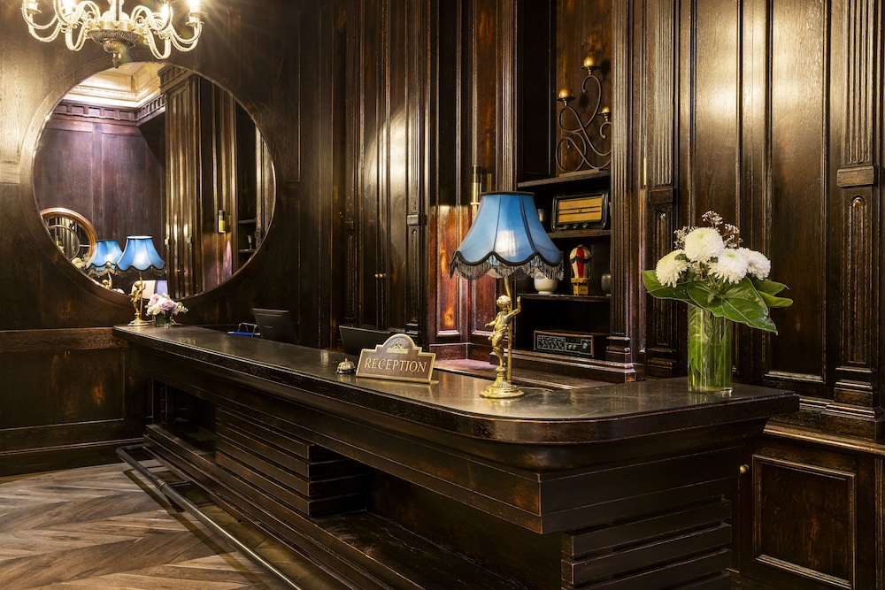 Palazzo Donizetti Istanbul, Tapestry Collection by Hilton 2