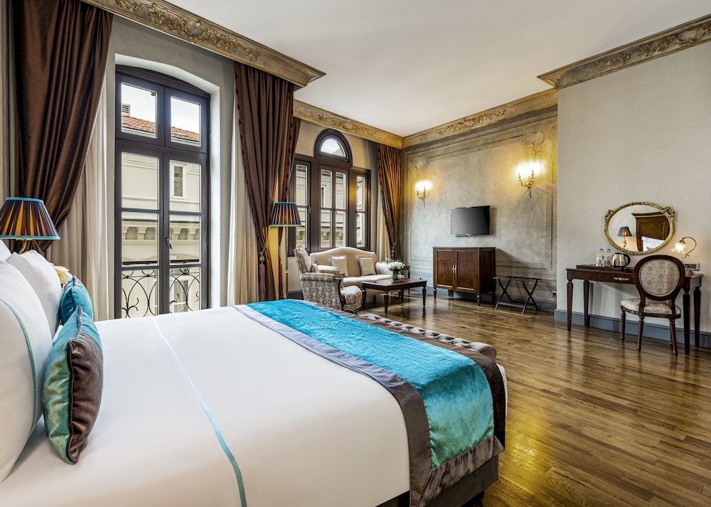 Palazzo Donizetti Istanbul, Tapestry Collection by Hilton 6