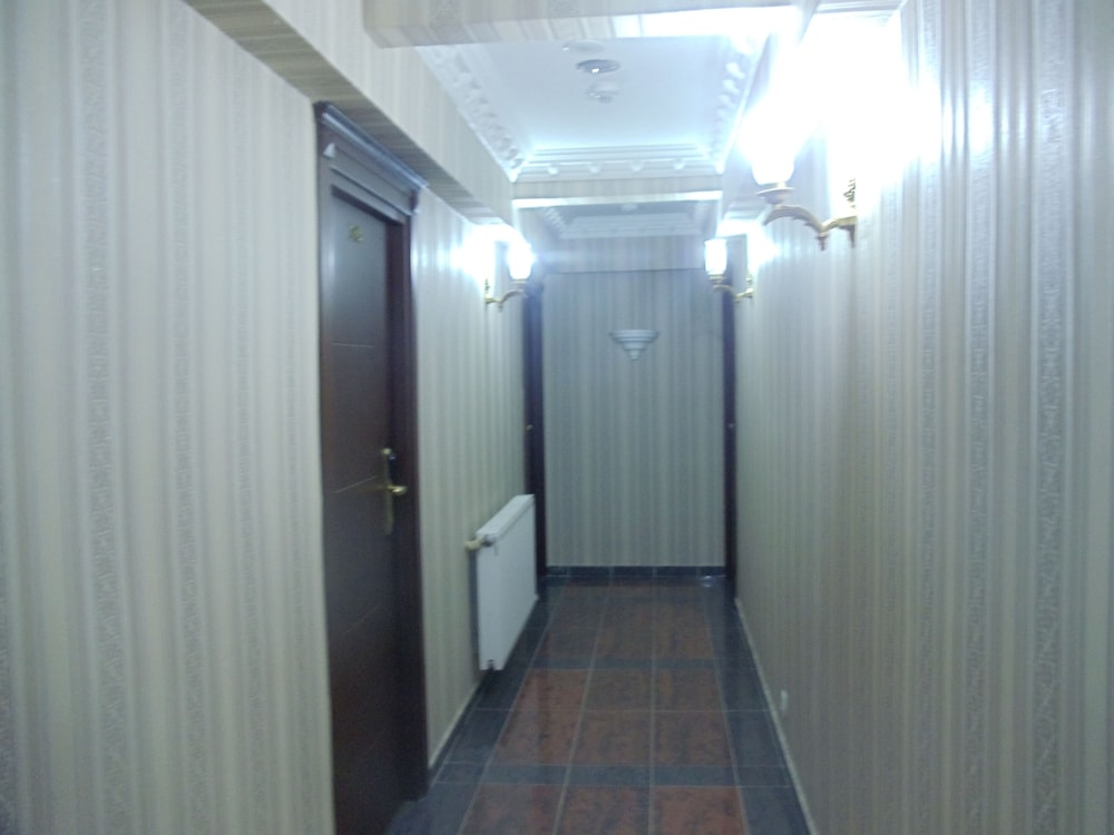 Ares Hotel 20