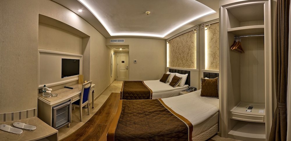 Samir Deluxe Hotel 17