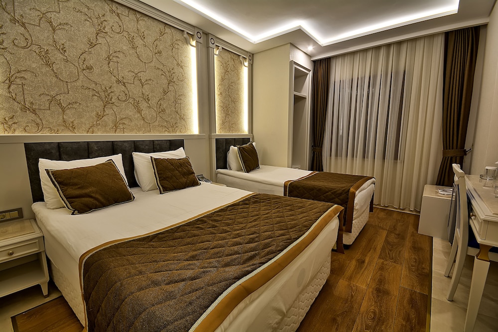 Samir Deluxe Hotel 8
