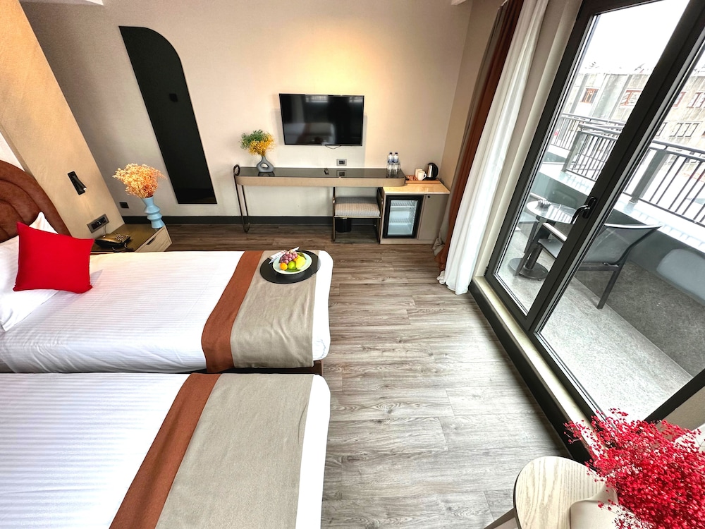 Edition Old City Boutique Hotel 17