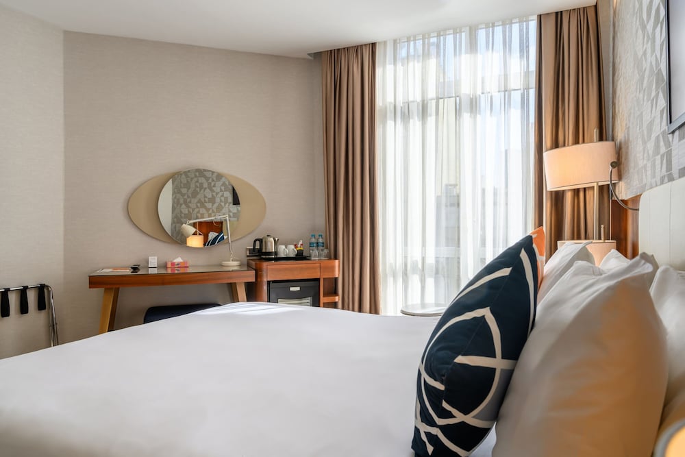 Four Points Flex by Sheraton Istanbul Taksim Square 11