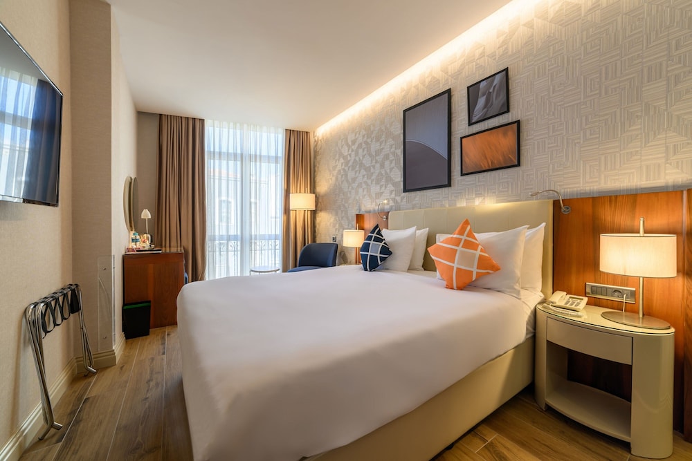 Four Points Flex by Sheraton Istanbul Taksim Square 14