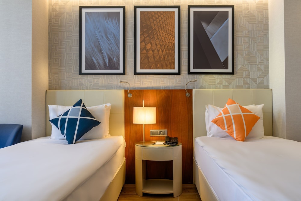 Four Points Flex by Sheraton Istanbul Taksim Square 6