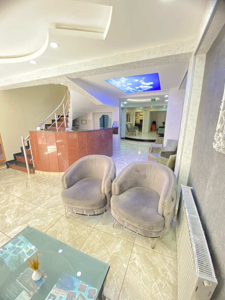Abam Hotel 17