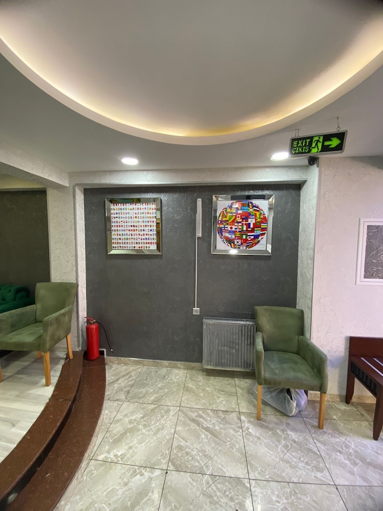 Abam Hotel 16