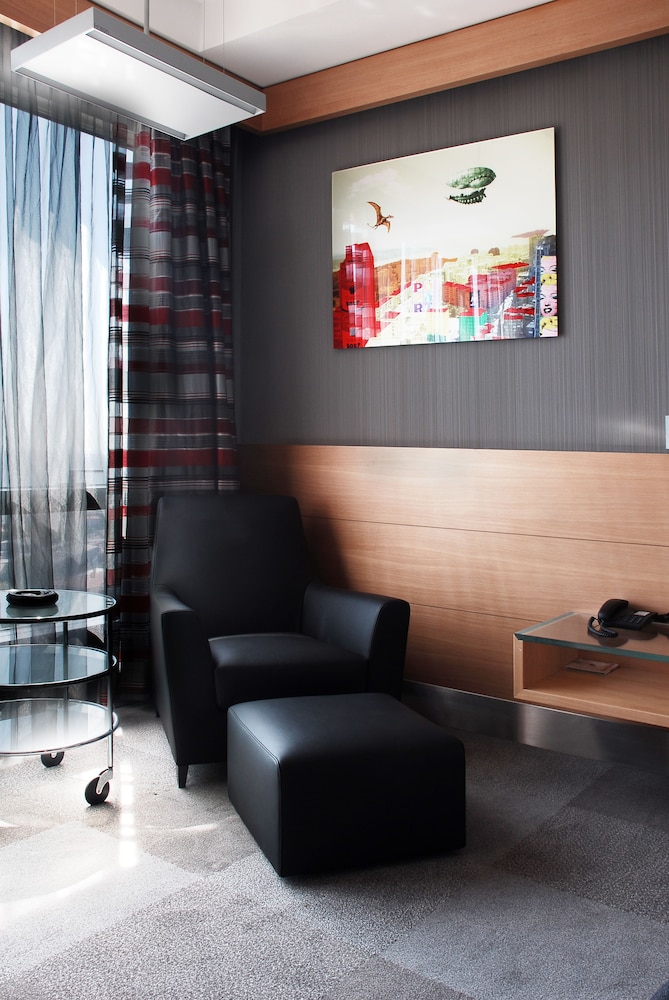 Point Hotel Barbaros 8