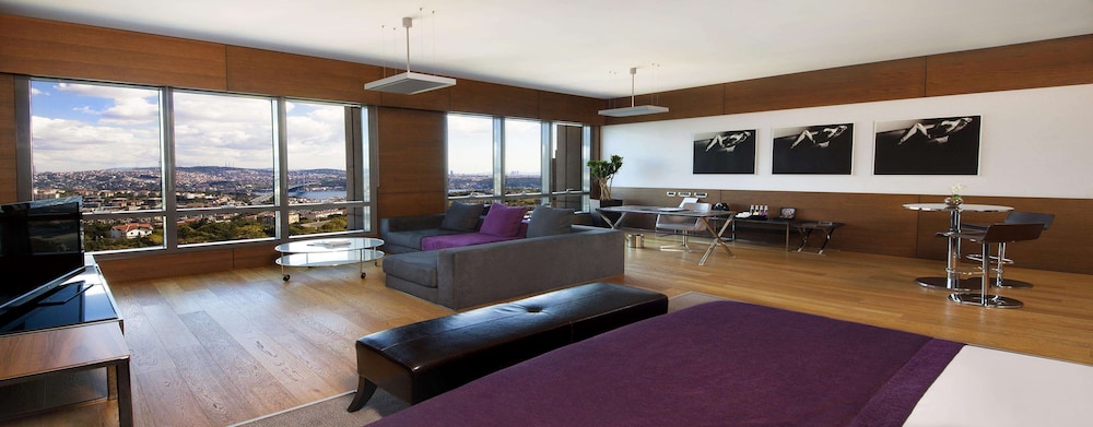 Point Hotel Barbaros 16