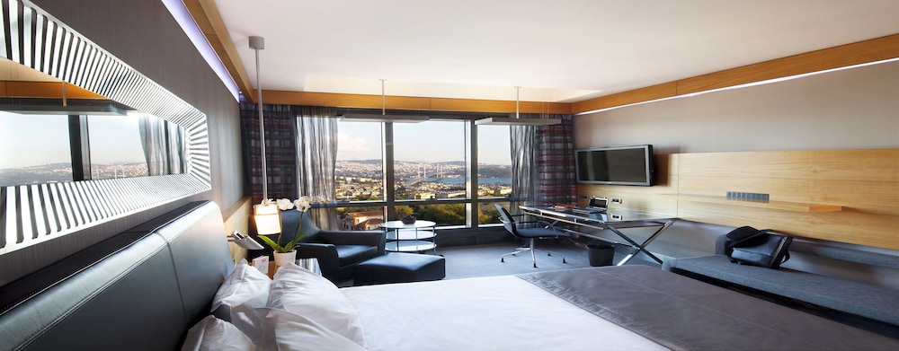 Point Hotel Barbaros 12