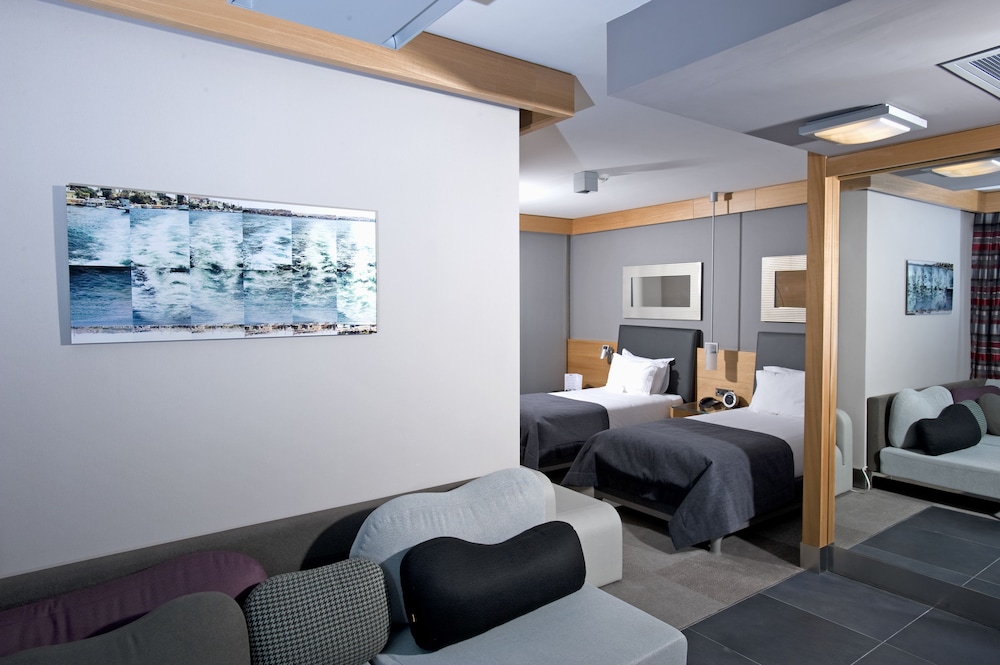 Point Hotel Barbaros 5