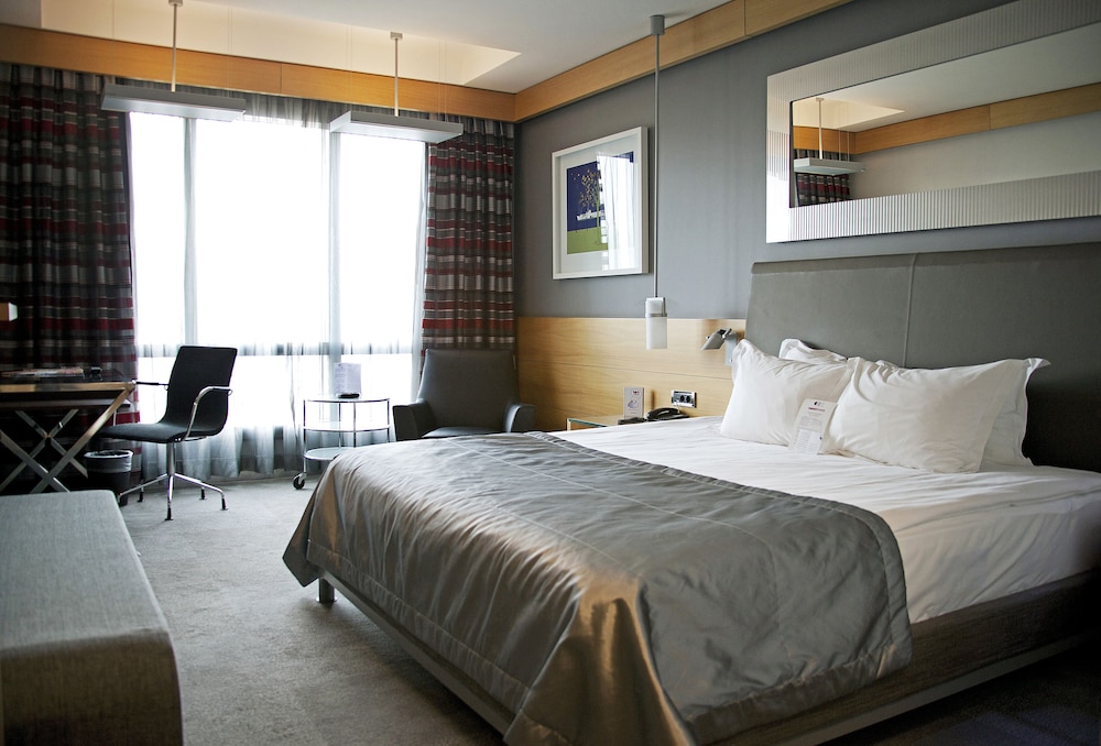 Point Hotel Barbaros 21