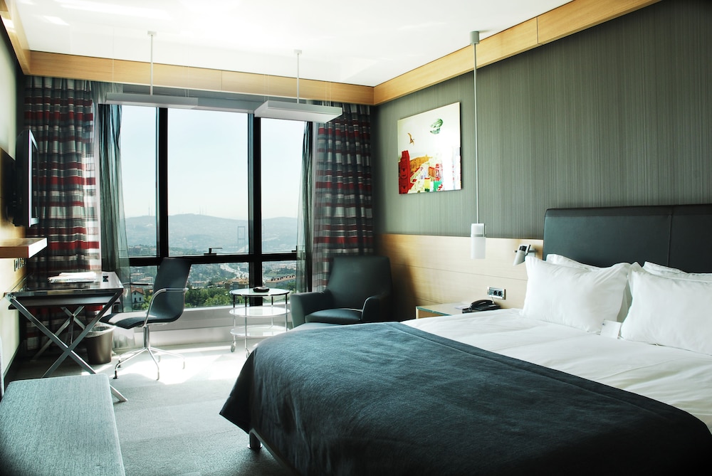 Point Hotel Barbaros 22