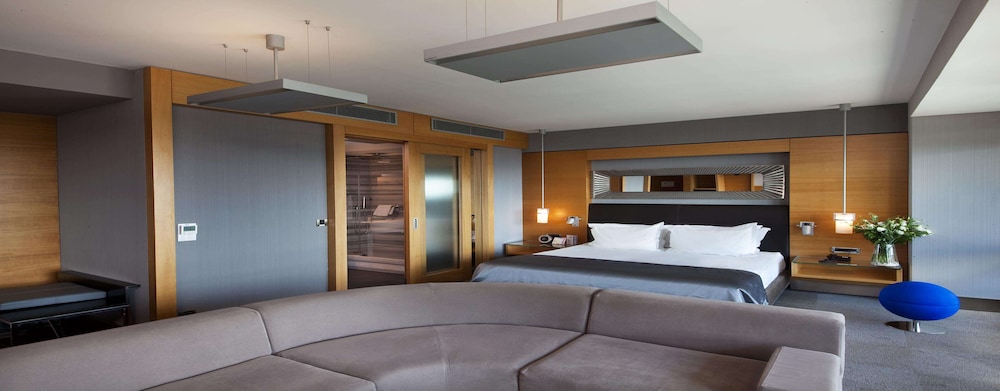 Point Hotel Barbaros 14
