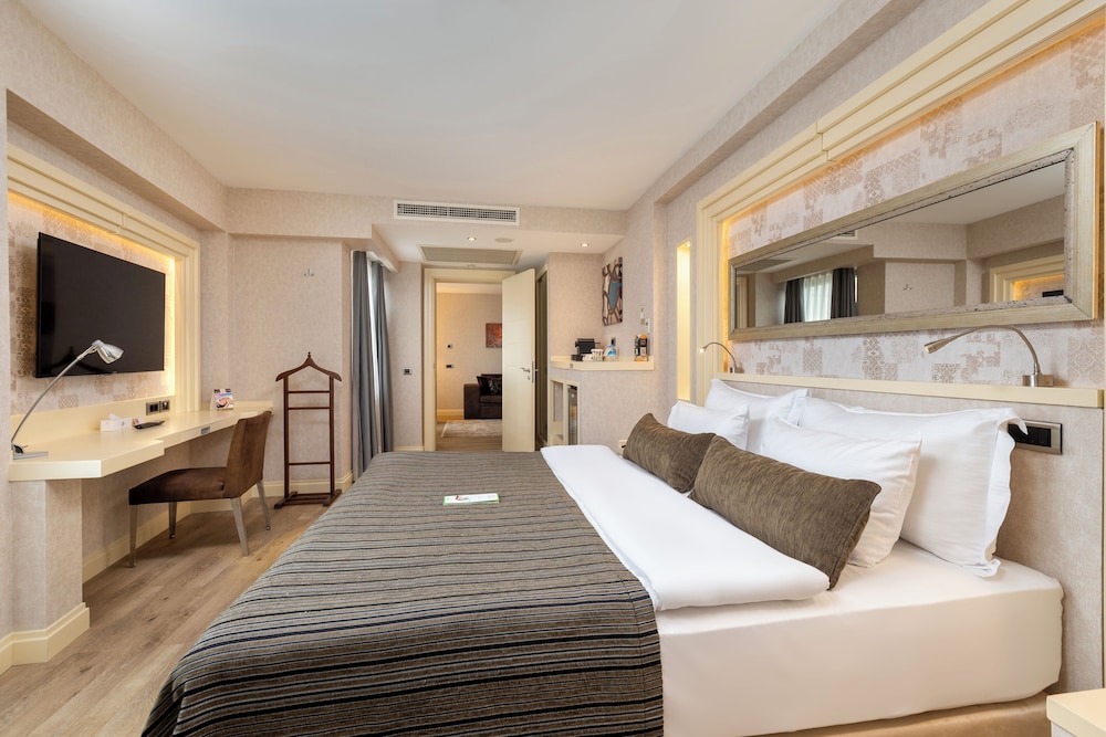 Limak Eurasia Luxury Hotel 15
