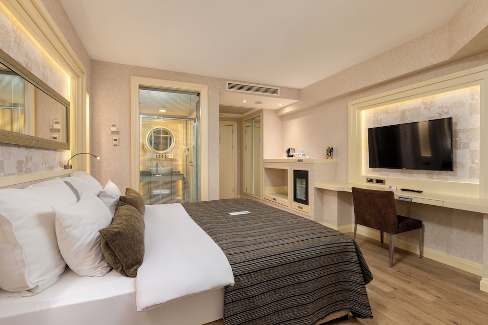 Limak Eurasia Luxury Hotel 22