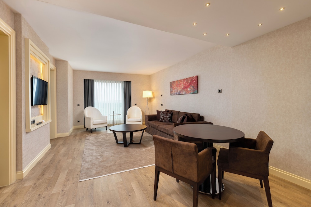 Limak Eurasia Luxury Hotel 18