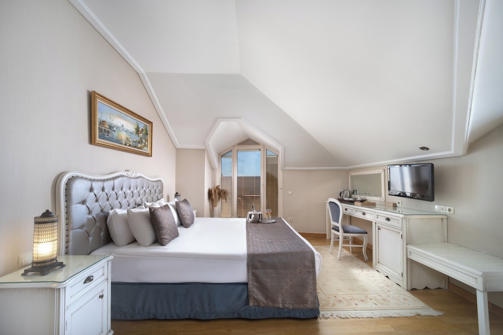 Recital Hotel 8