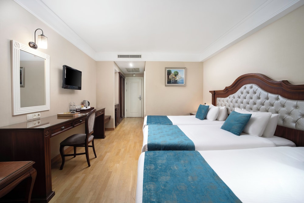 Recital Hotel 9