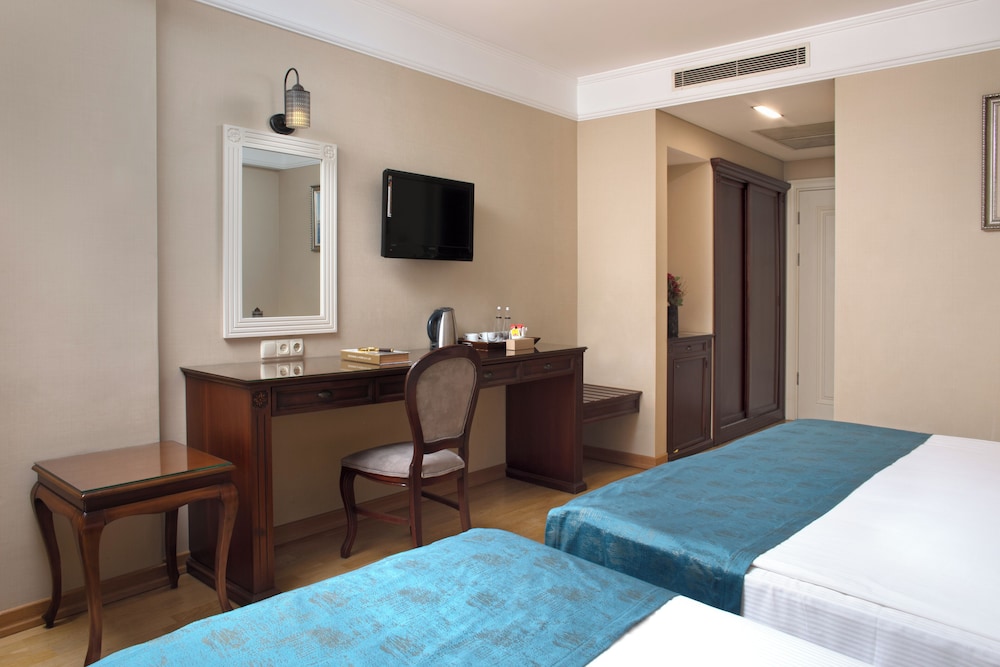 Recital Hotel 17