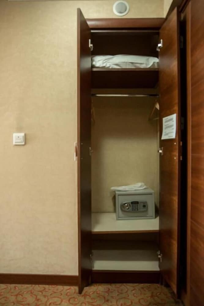 Yüksel 15