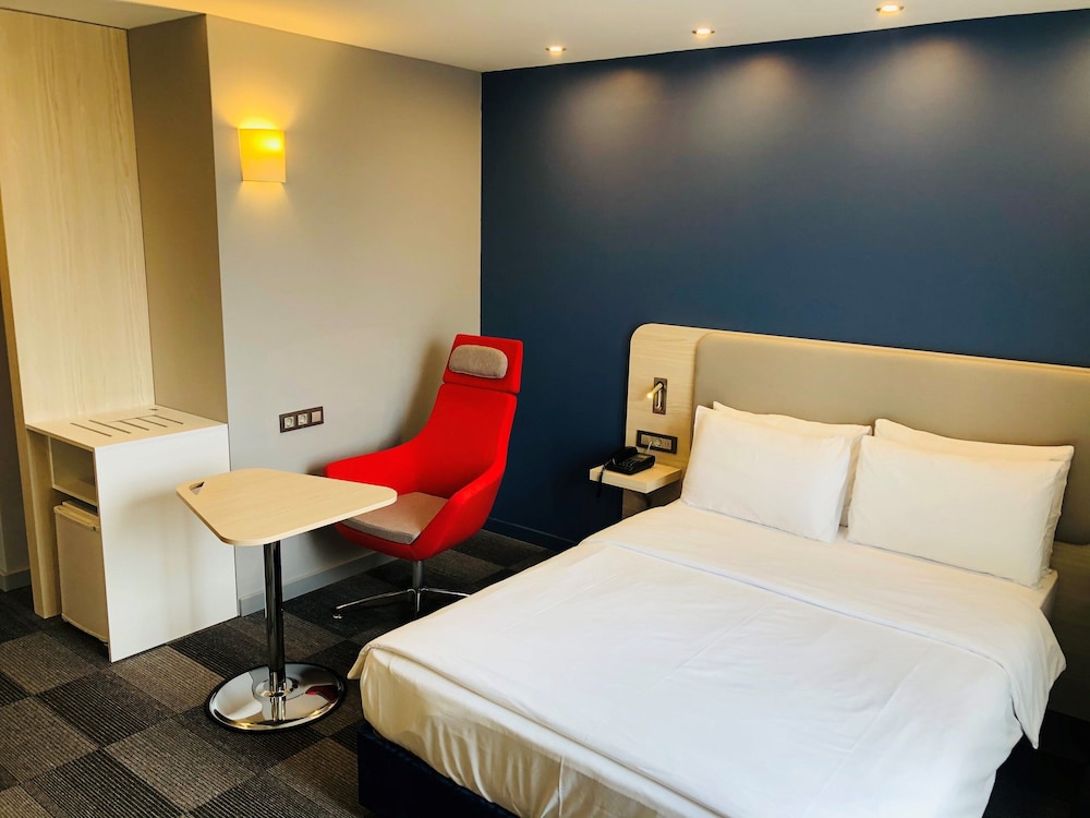 Holiday Inn Express Istanbul - Altunizade 13