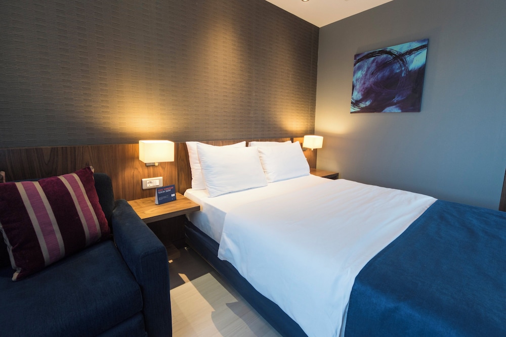 Holiday Inn Express Istanbul - Altunizade 9