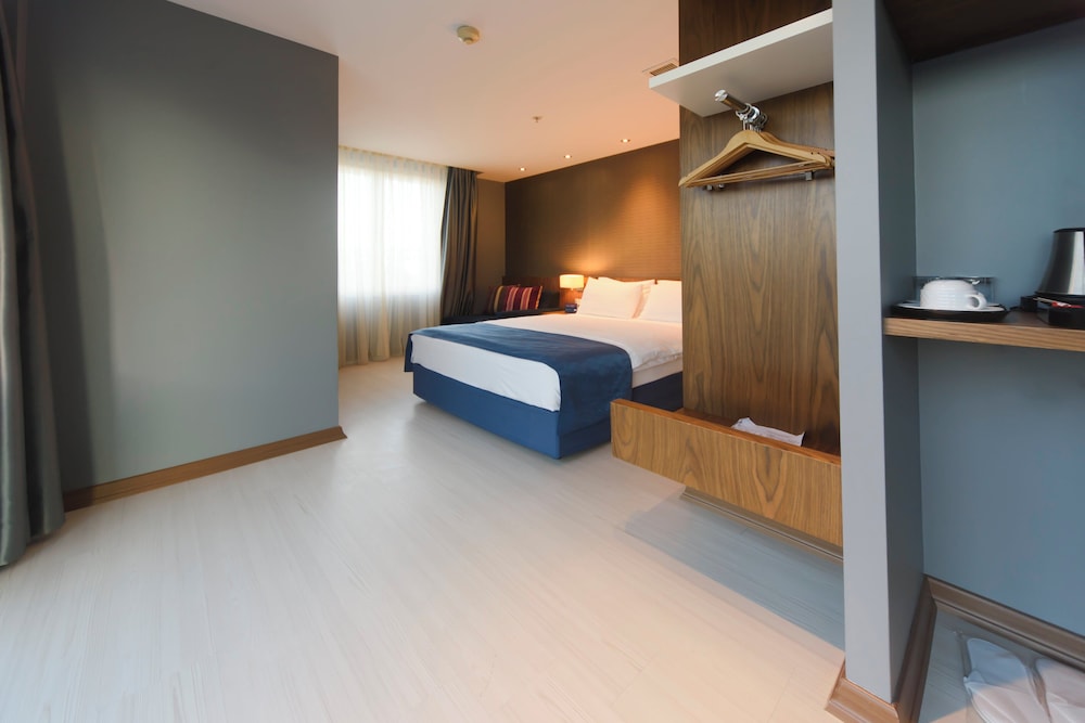 Holiday Inn Express Istanbul - Altunizade 7