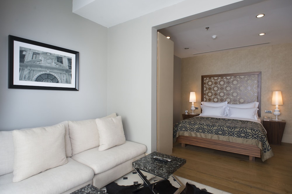 The Story Hotel Pera 8