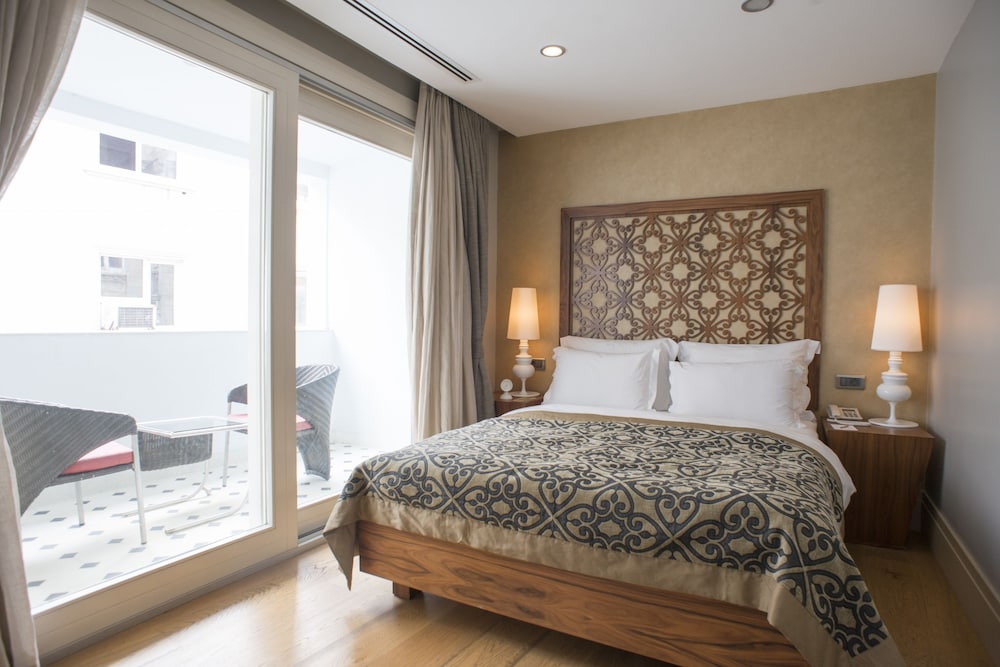 The Story Hotel Pera 9