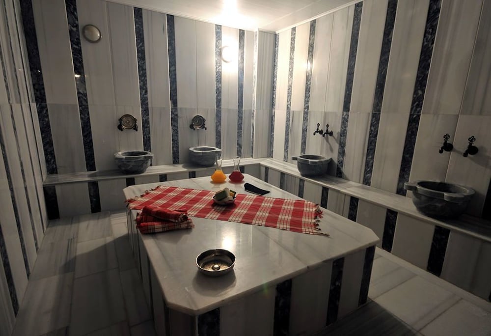 Rhiss Hotel Bostanci 18