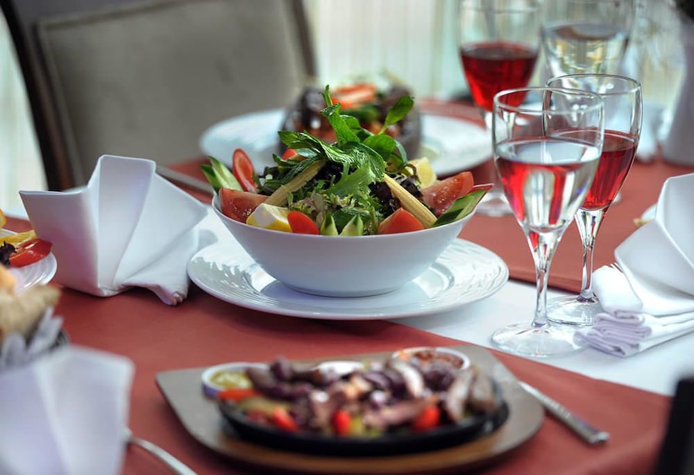 Rhiss Hotel Bostanci 21