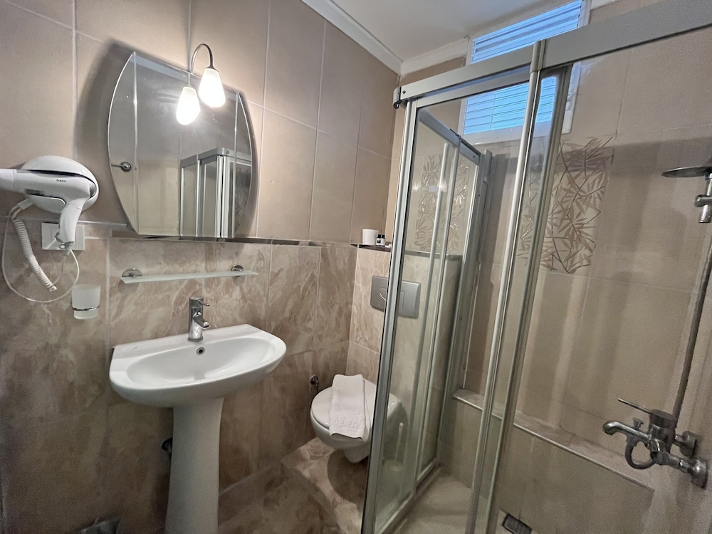 Romeo Beach Hotel 16
