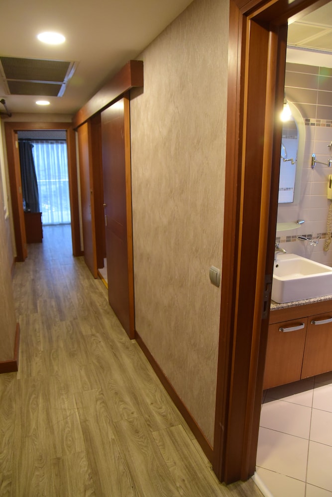 Vatan Asur Hotel 22