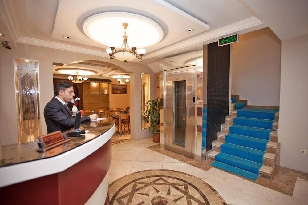 Bulvar Istanbul 1