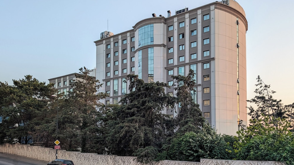 Istanbul Gonen 1