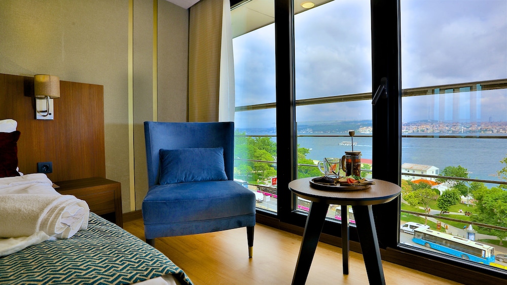 Zimmer Bosphorus Hotel 21
