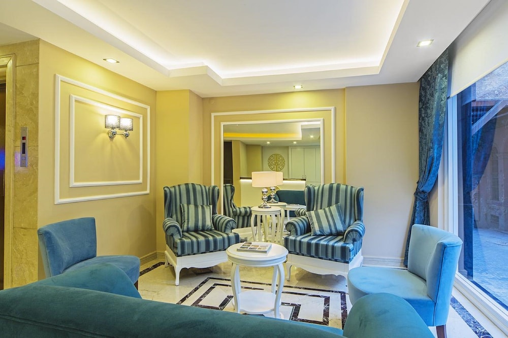 Pera Arya Hotel 13