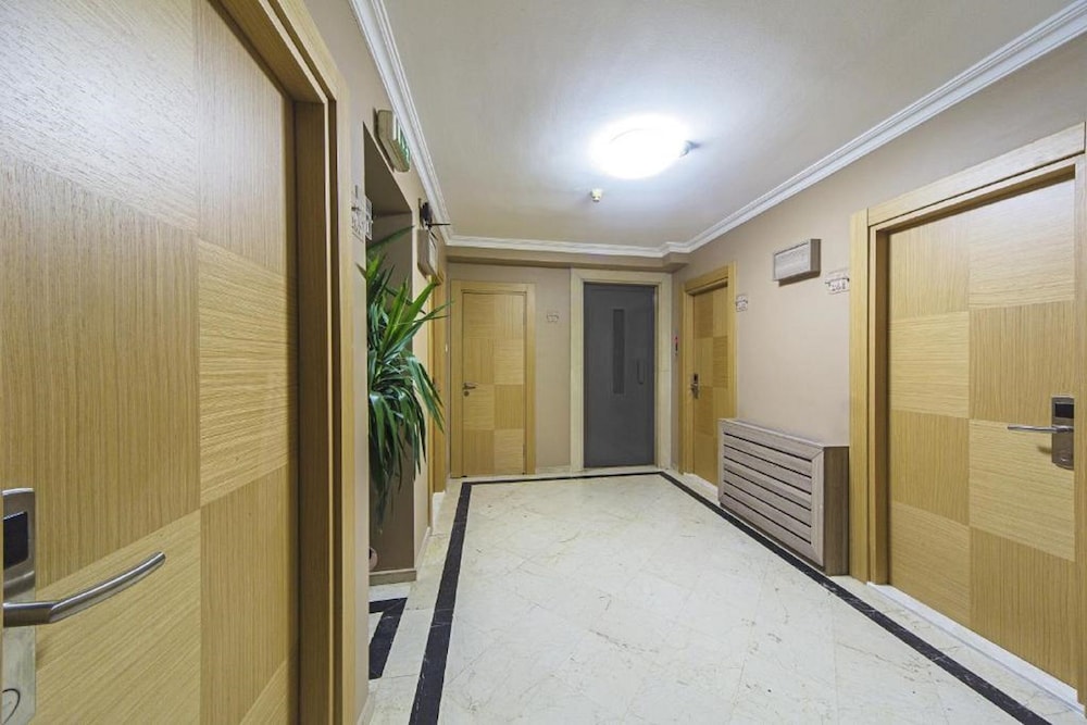Pera Arya Hotel 20