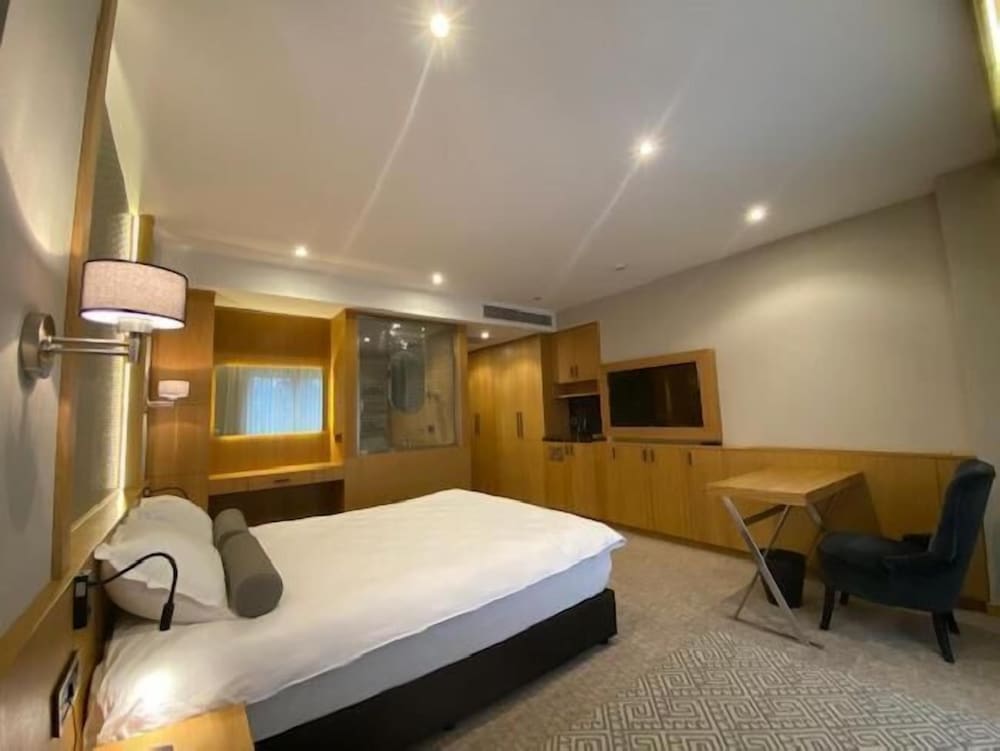 Bella Otel 13