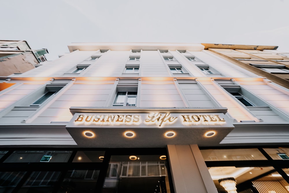 Business Life Hotel Bakirkoy 20