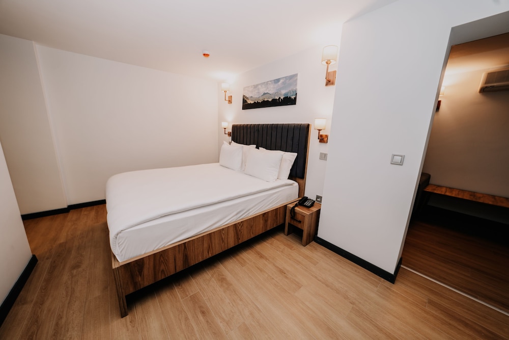 Business Life Hotel Bakirkoy 5