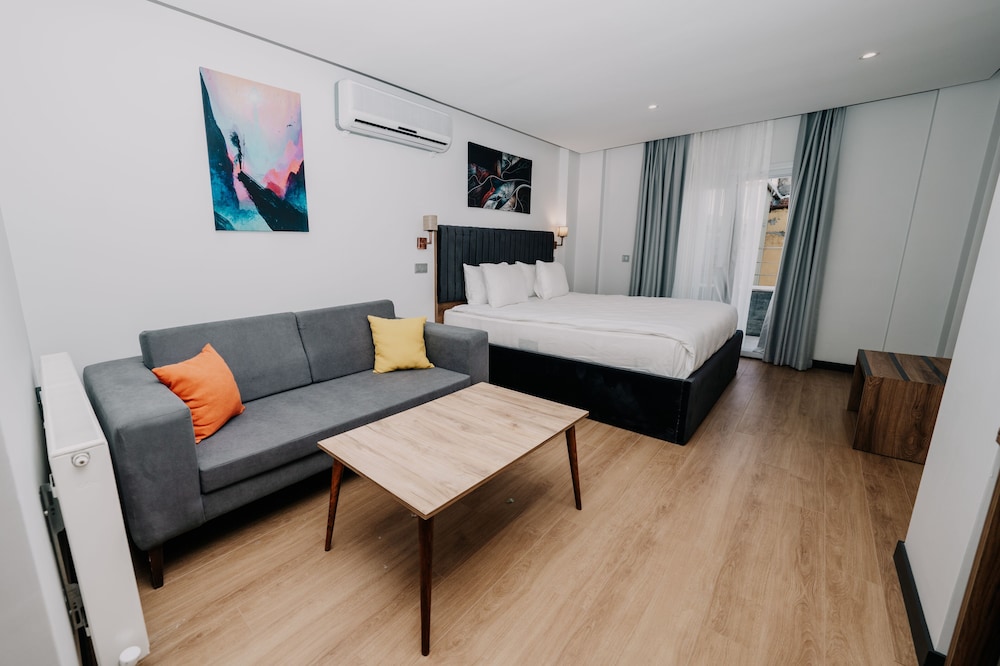 Business Life Hotel Bakirkoy 3