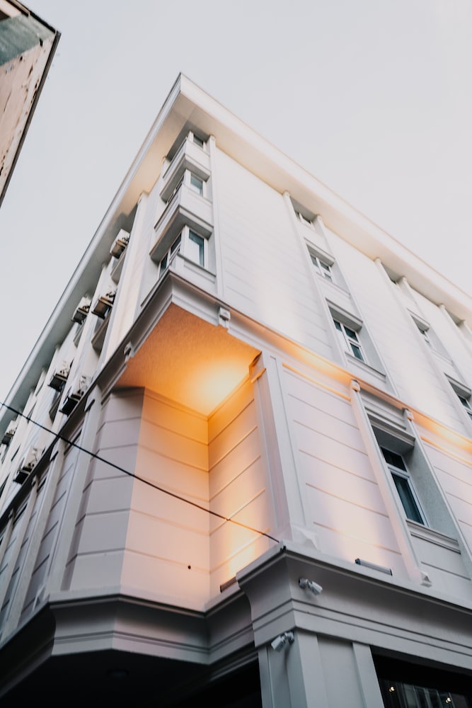 Business Life Hotel Bakirkoy 21