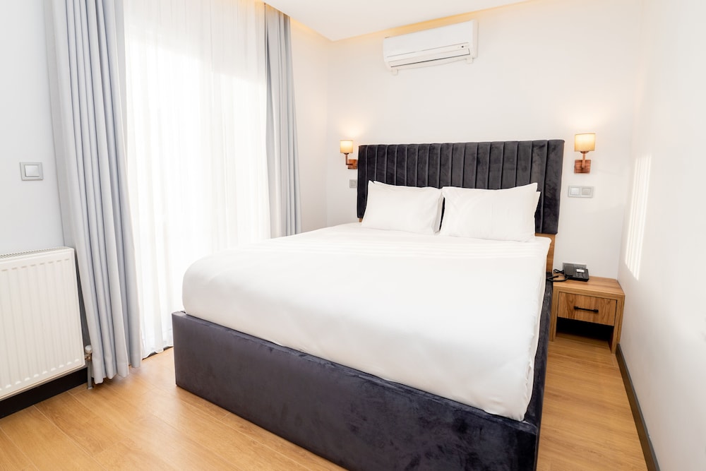 Business Life Hotel Bakirkoy 12