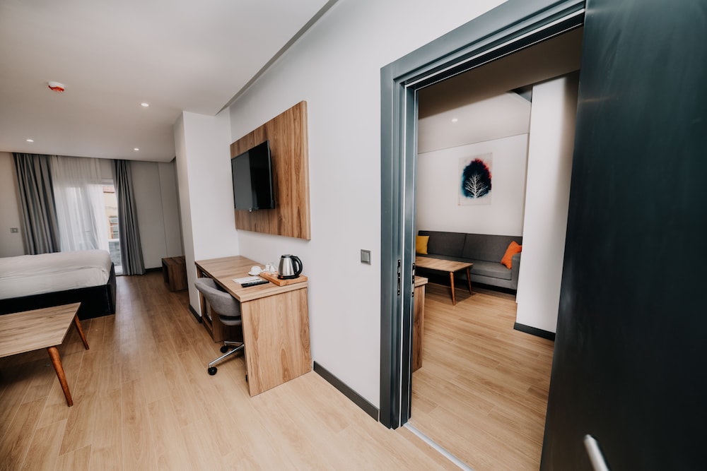 Business Life Hotel Bakirkoy 4