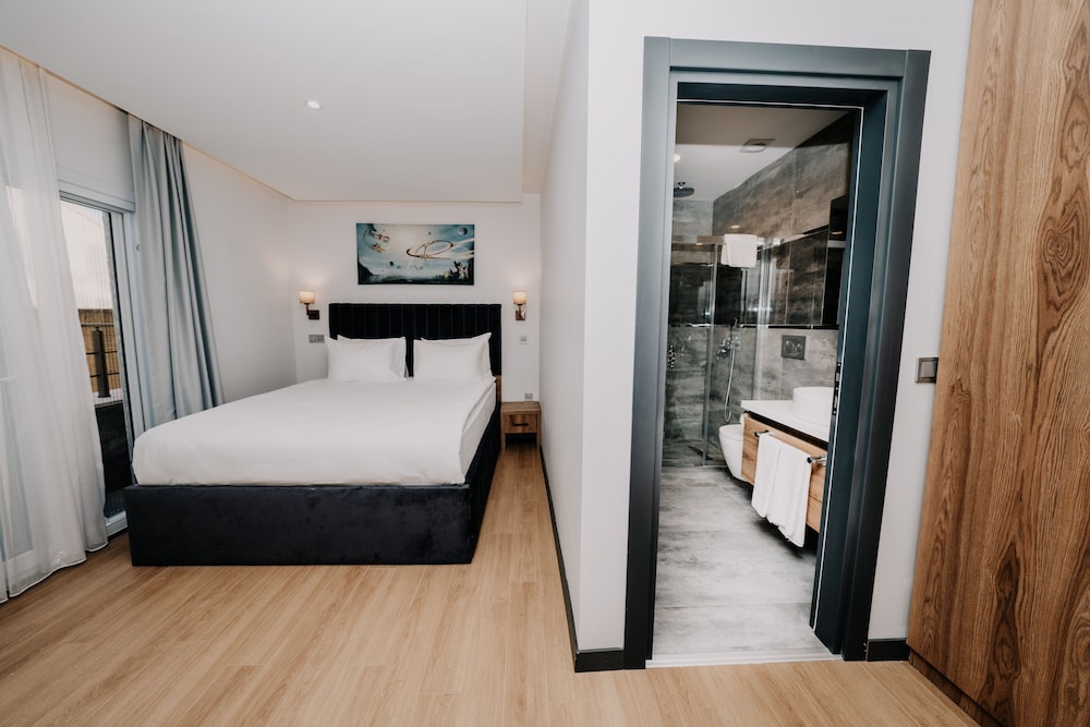 Business Life Hotel Bakirkoy 11