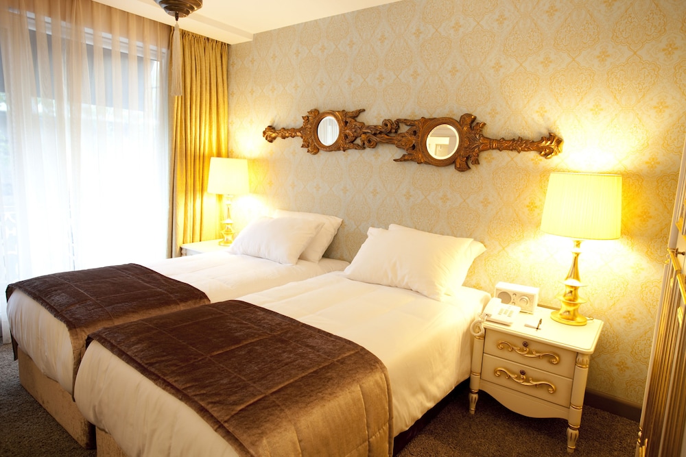 Hypnos Design House 18